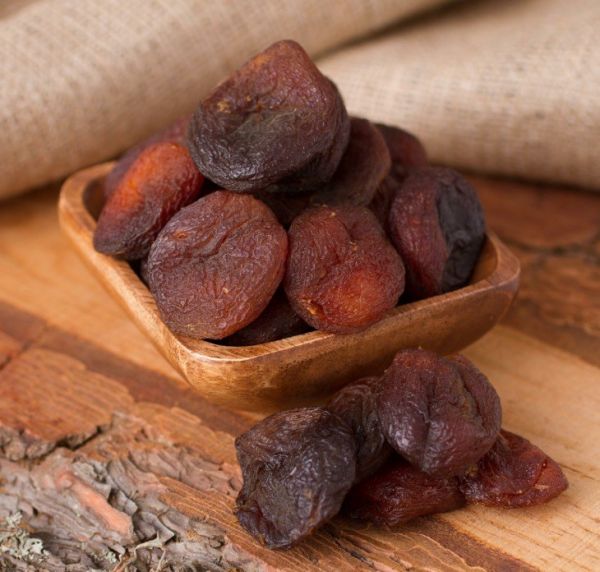 Dried Apricot 500 gr (Black) - 1
